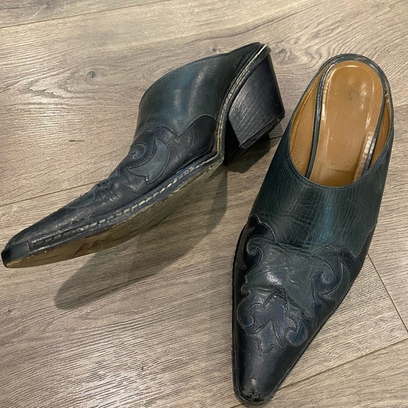 Couture Donald J Pliner Leather Mules Size 7.5 - Picture 1 of 12